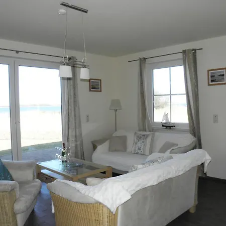 Ferienhaus Kranich 펜션